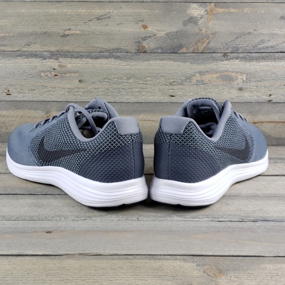 New Nike Revolution 3 Grey/Black/White Running - Picture 3 of 9